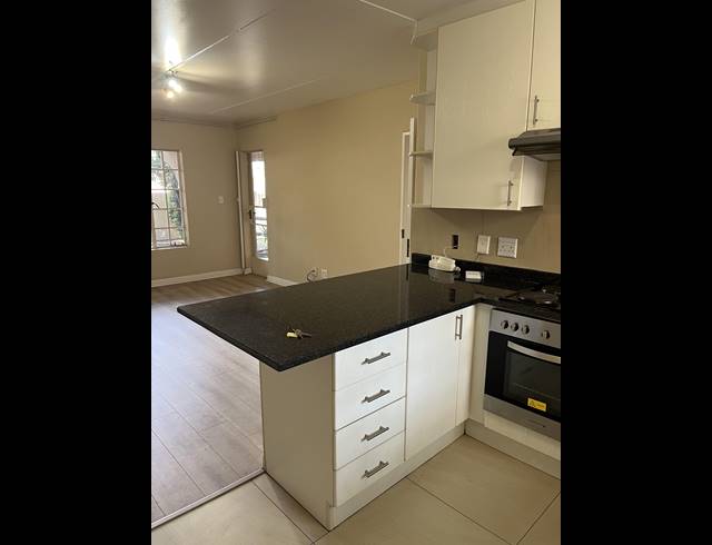 1 BEDROOM APARTMENT RENTED IN MORNINGSIDE
